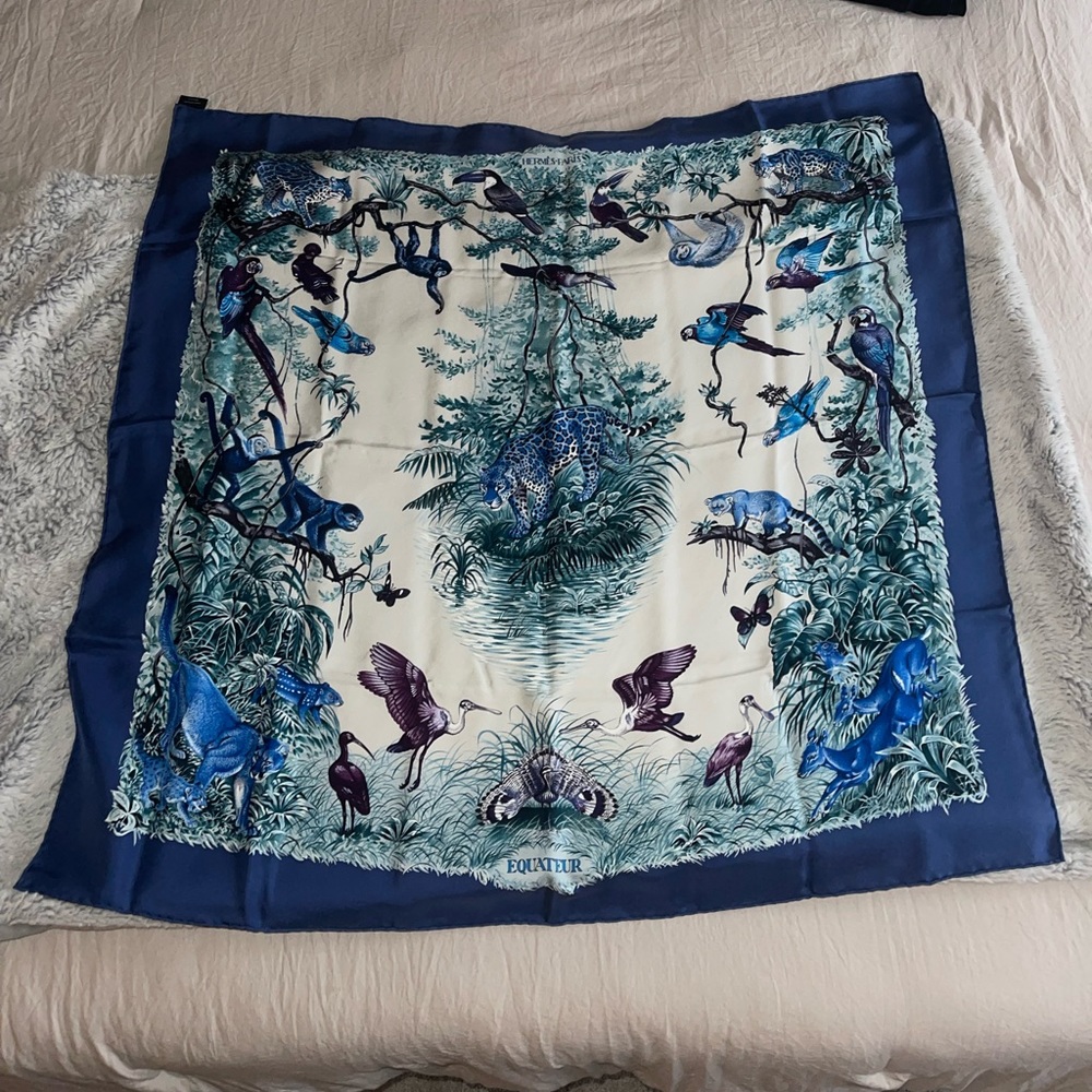 HERMES EQUATER 90 CM SILK SCARF